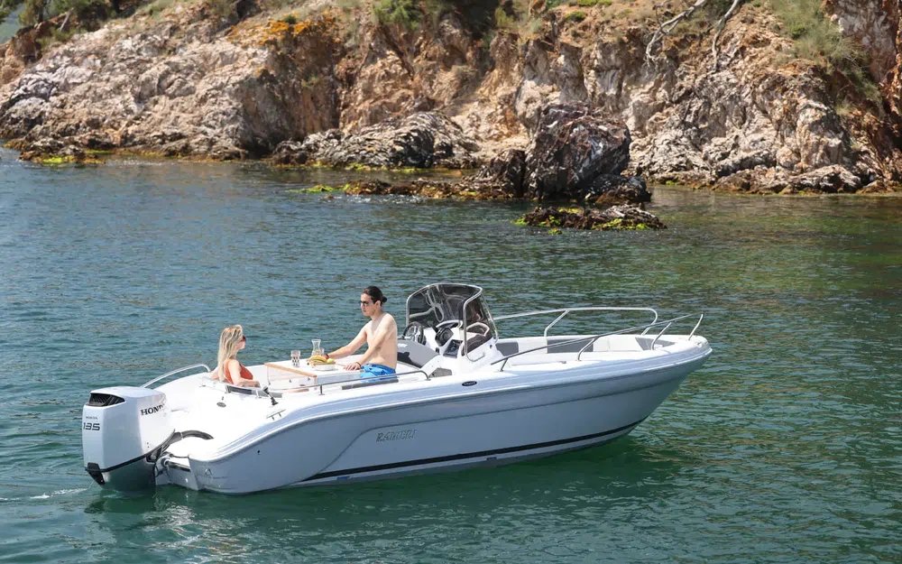 Ranieri Voyager 640